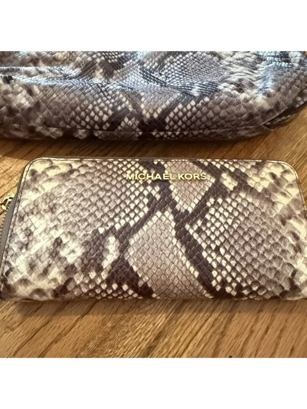 Michael Kors Womens Cross Body Snake Print Purse and Matching Wallet